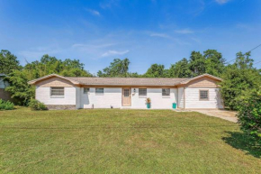 1133 Redwood Lane